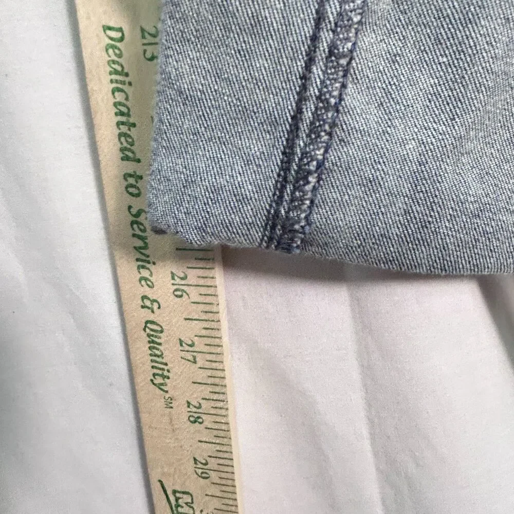 Torrid Women's Blue Denim Mid-Rise Boyfriend Jeans Size 18R - Picture 13 of 14